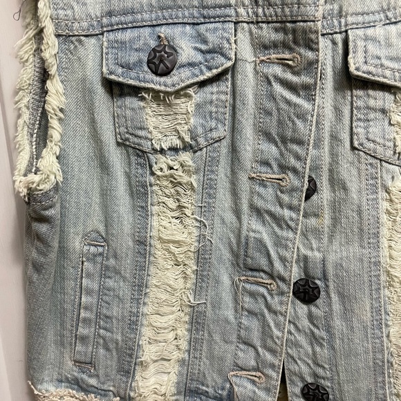 Denim jacket - Picture 3 of 5